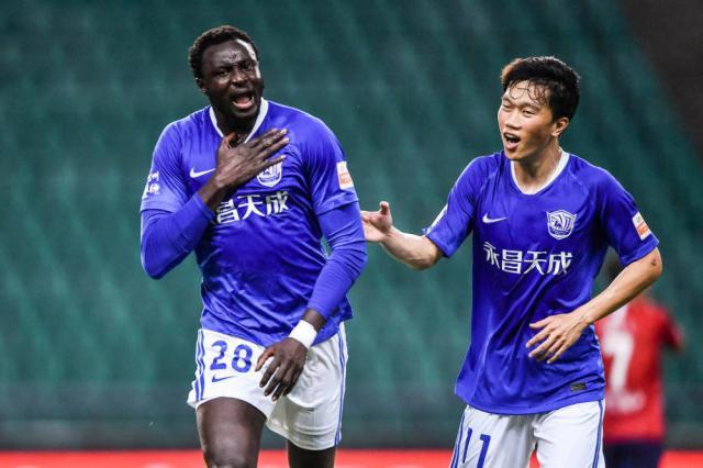 世界杯赛事直播平台下载-泰山不要的35岁空霸2分钟造乌龙+头槌 助沧州复仇